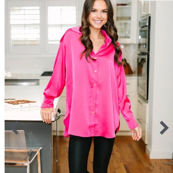 entro Tops - ENTRO Satin Long Sleeve Relaxed Fit Button Up Blouse In Hot Pink. Size Med NWT